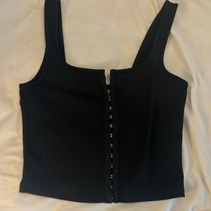 Abercrombie & Fitch ribbed cropped tank. Stretchy. Black. Size small. Worn once!